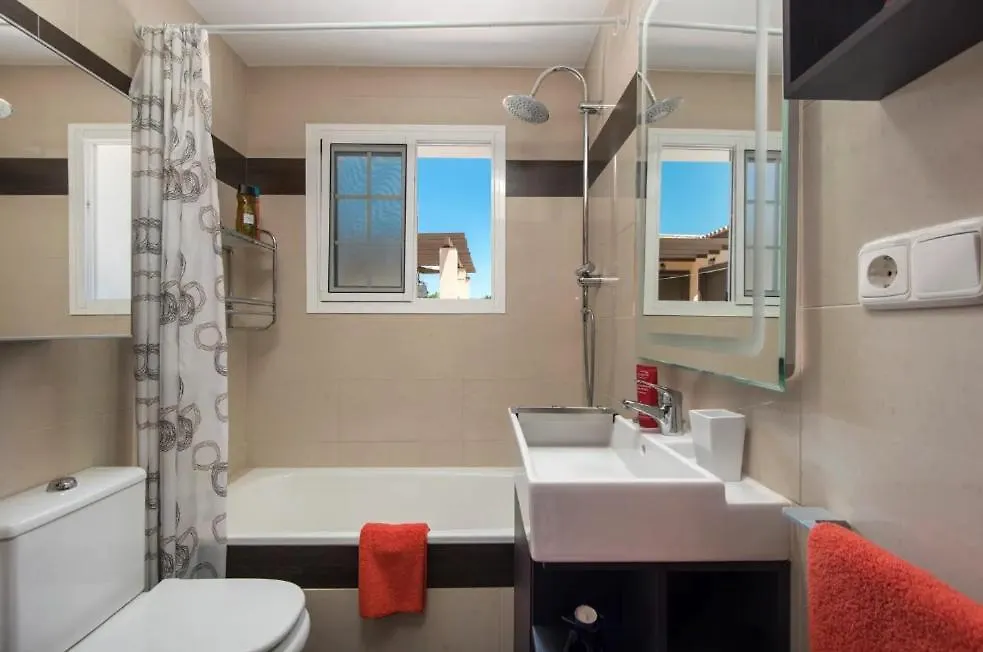 Villa Paraiso Torremolinos 0*,  Spagna